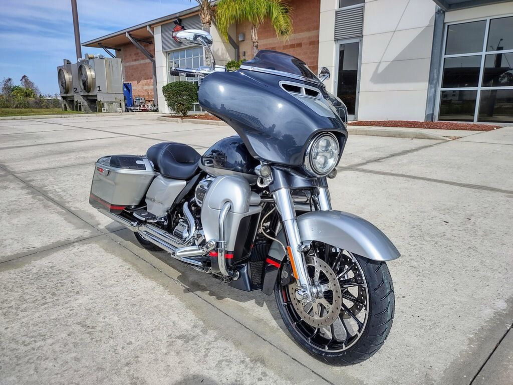 CVO® Street Glide®