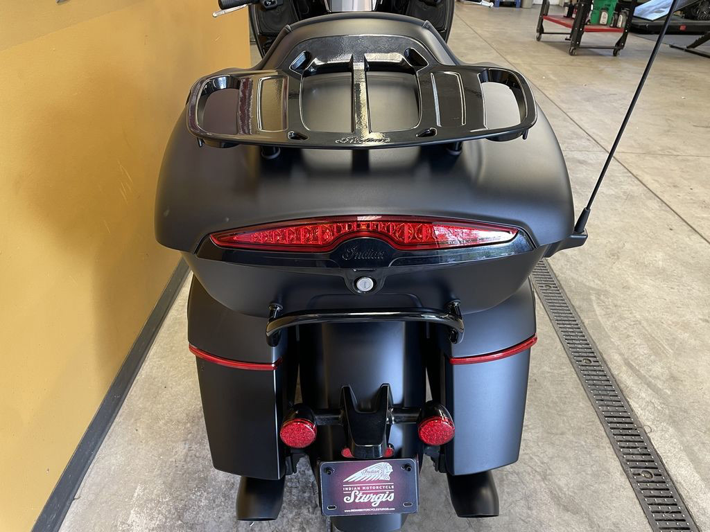 Pursuit Dark Horse Premium Package