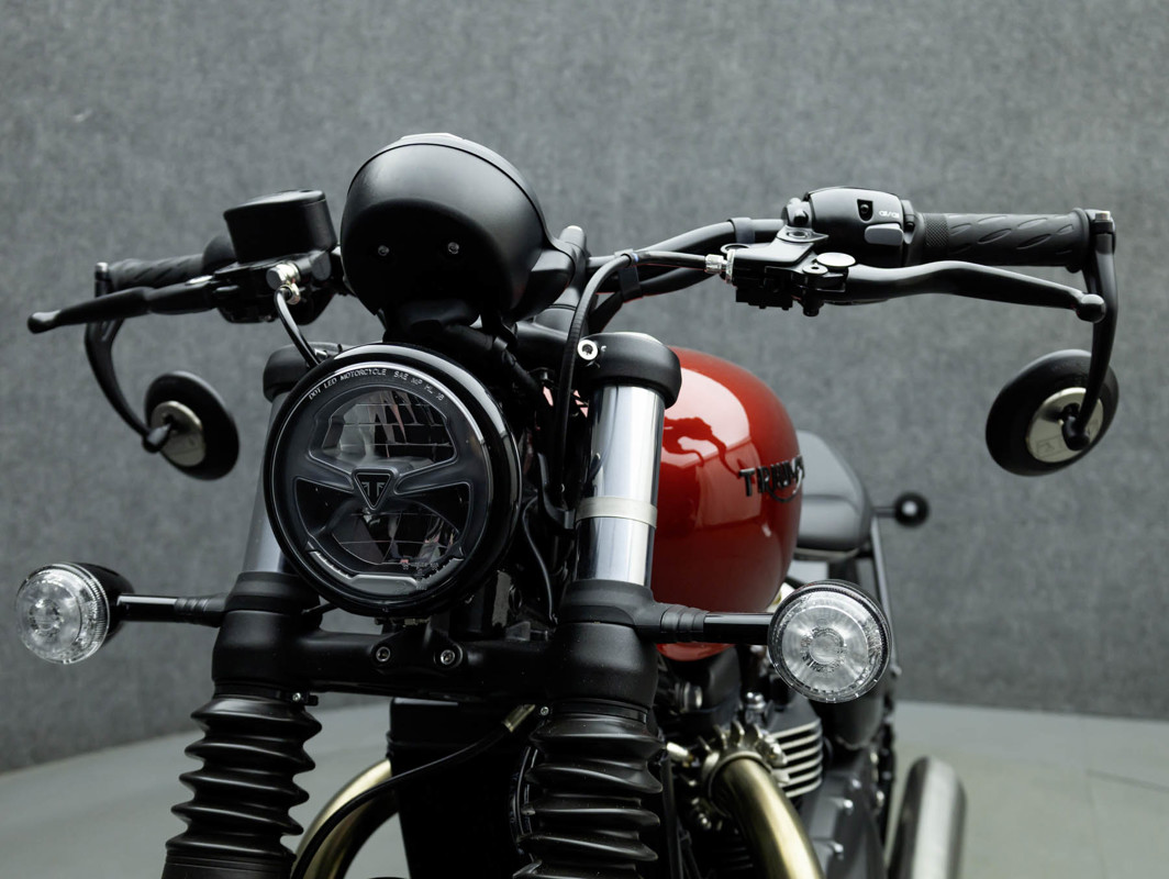 Bonneville Bobber