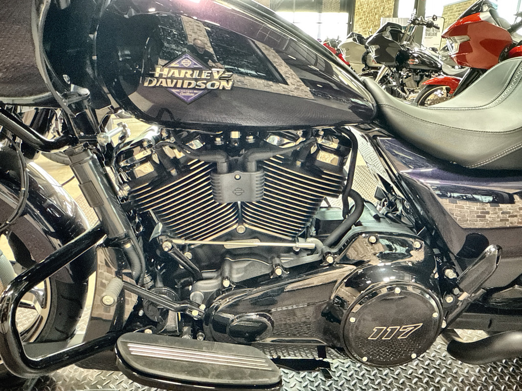 Road Glide®