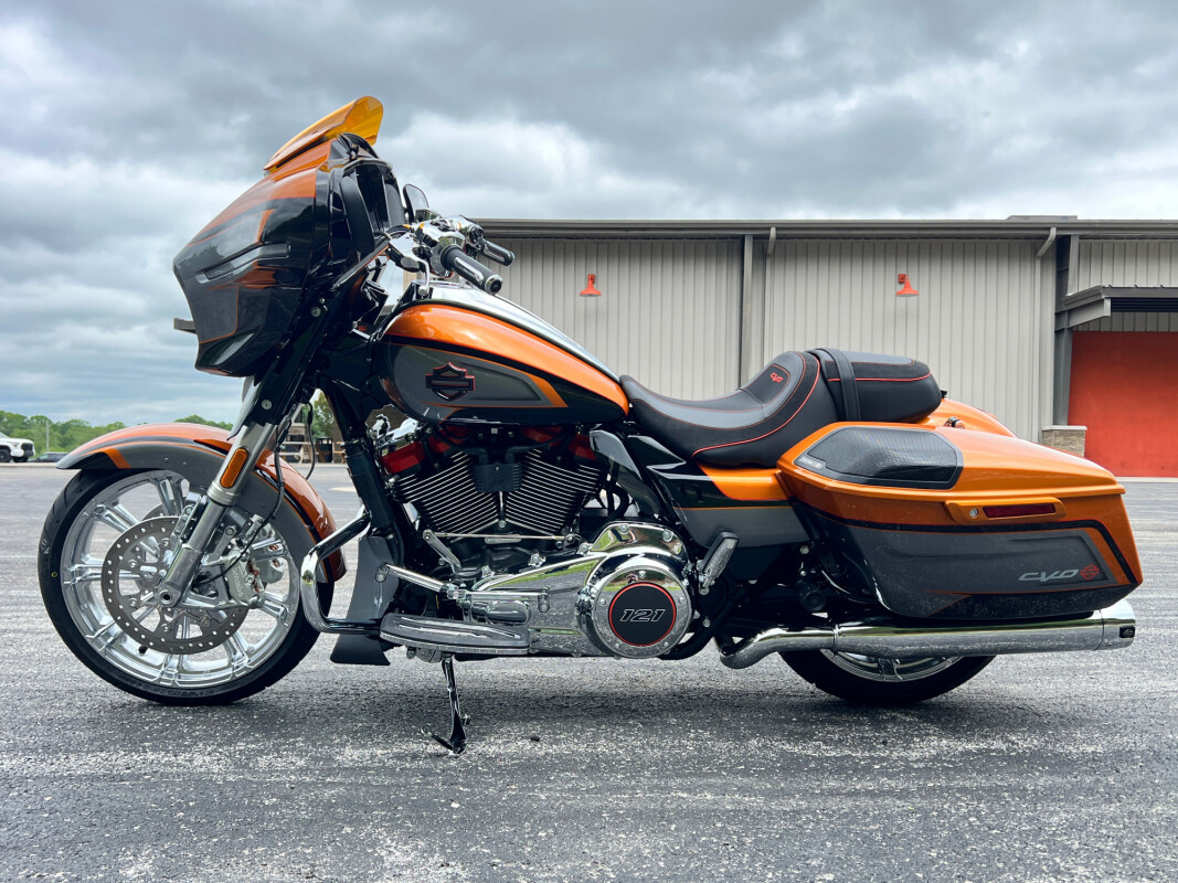 CVO® Street Glide®