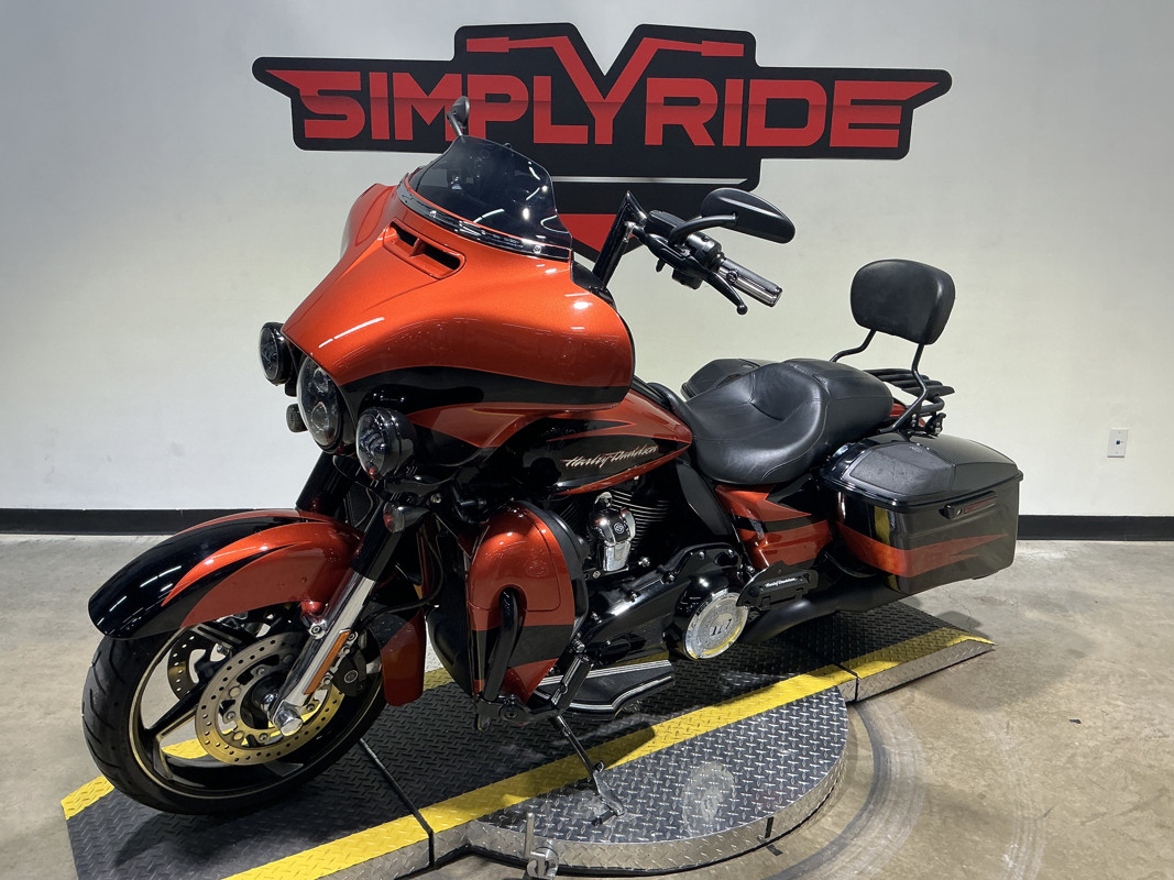 CVO® Street Glide®