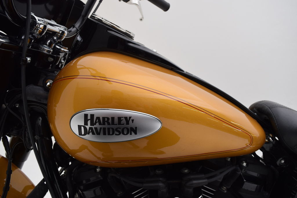 Heritage Classic 114