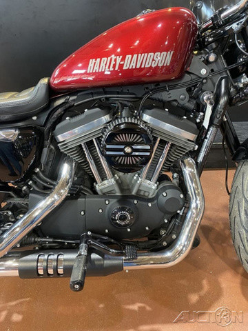 Sportster® Roadster®