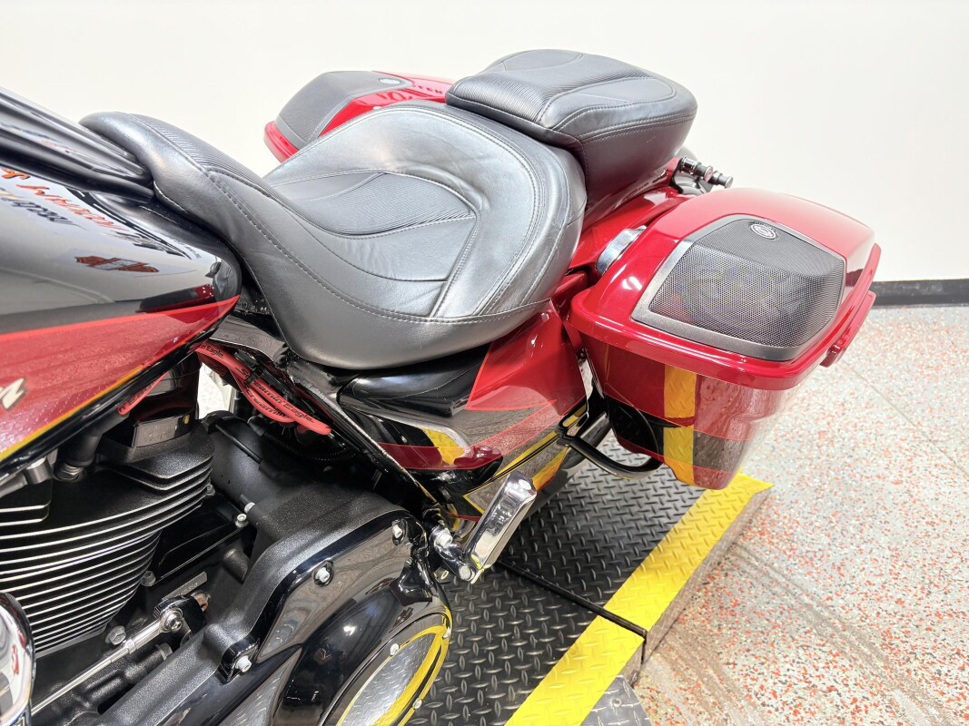 CVO® Street Glide®