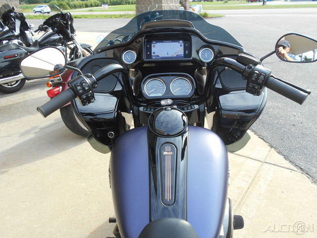 Road Glide® 3