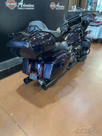 Street Glide® Ultra