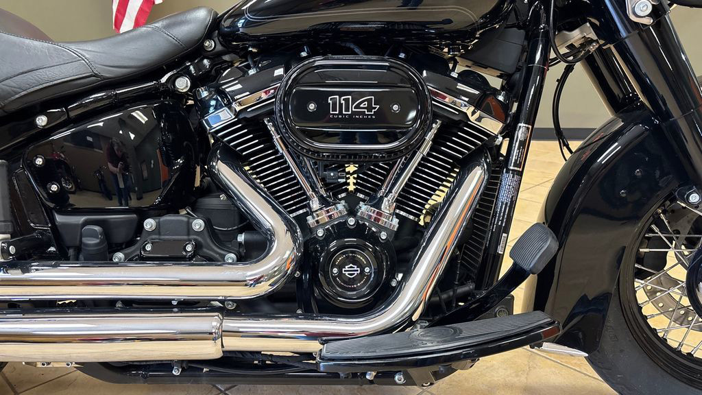 Heritage Classic 114