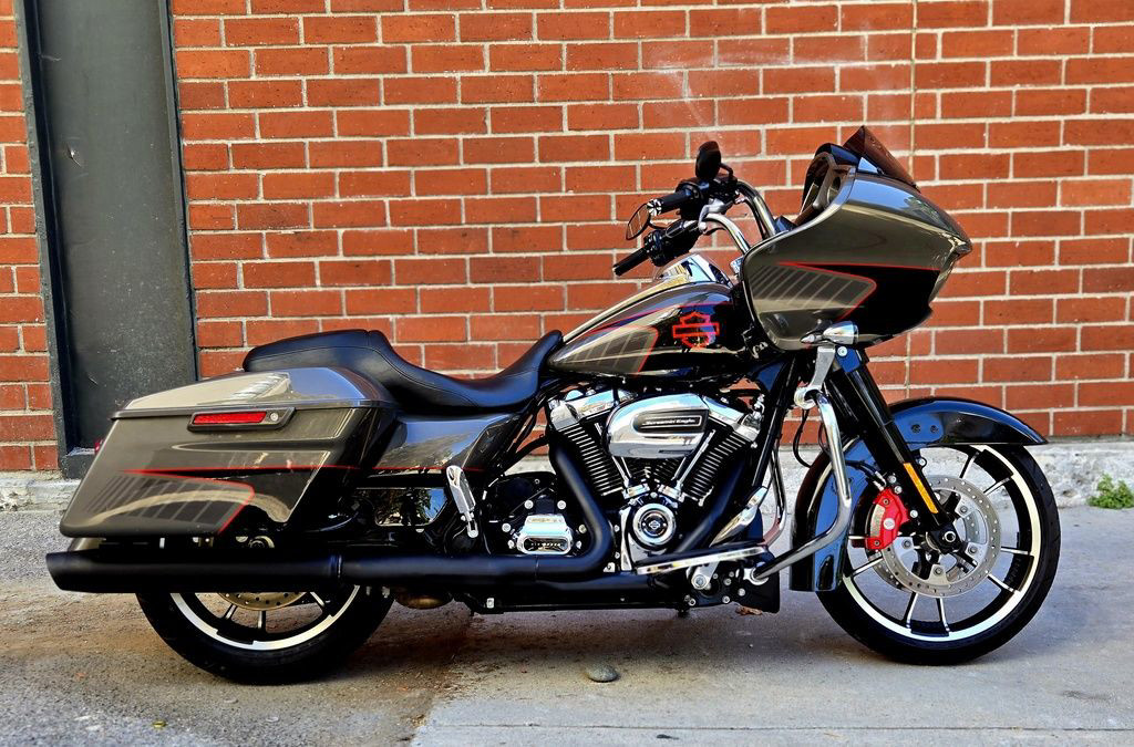 Road Glide®