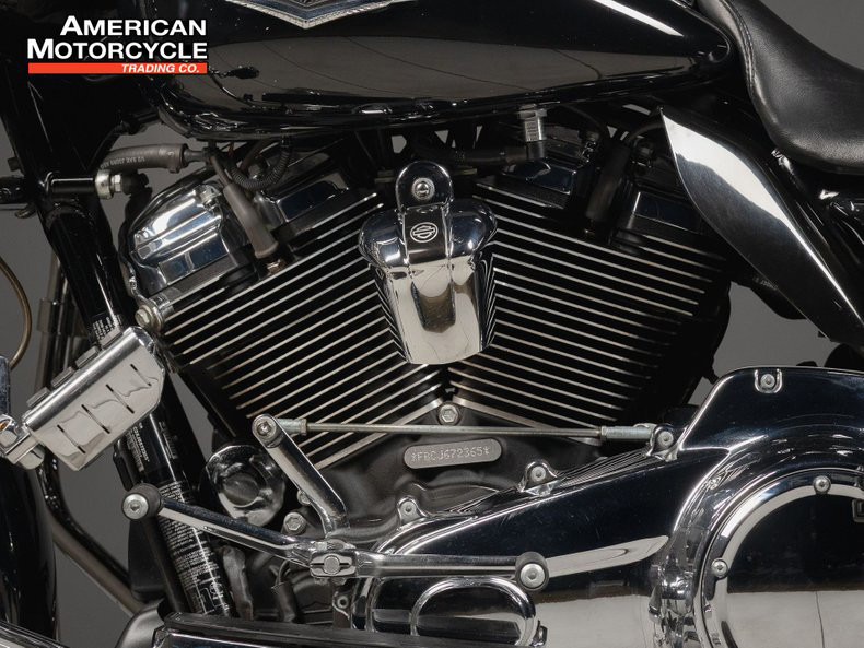 Road King®