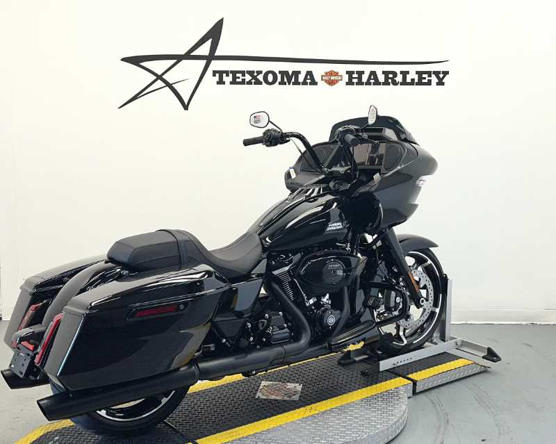 Road Glide®