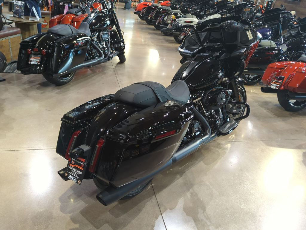 Road Glide®