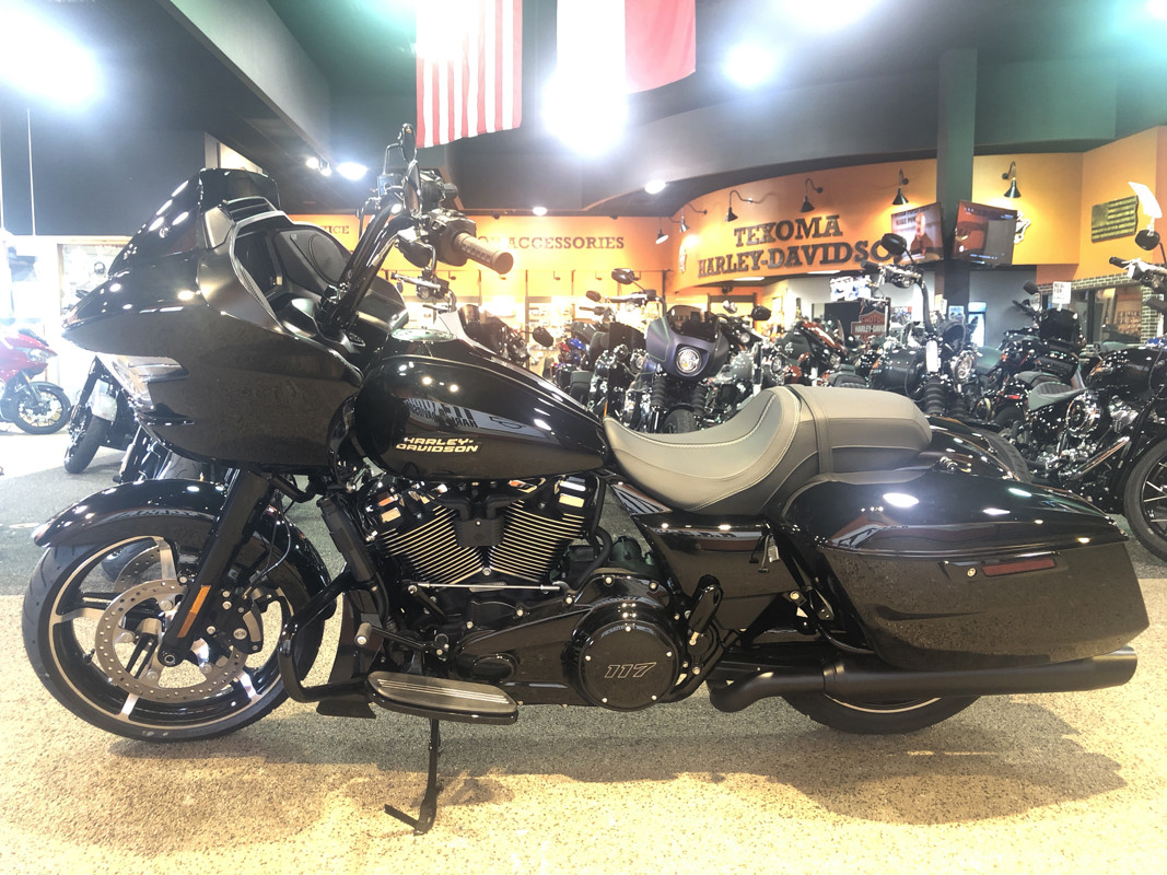 Road Glide®