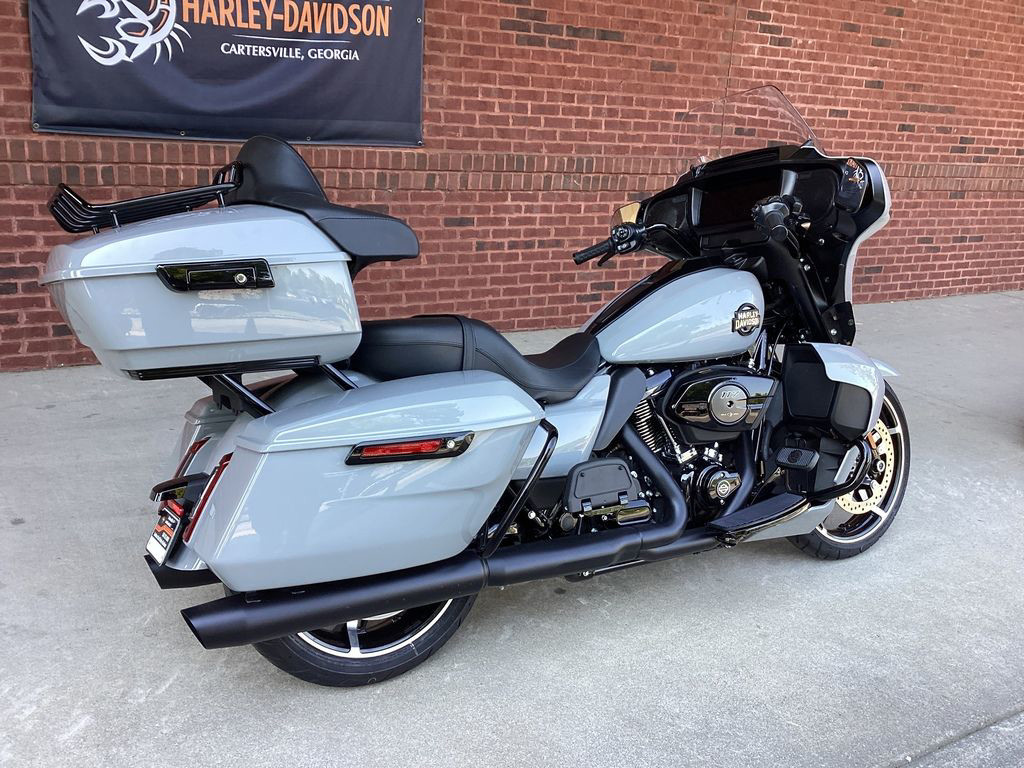 Street Glide® Ultra