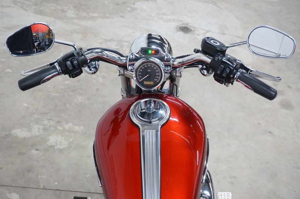 Sportster® 1200 Custom 