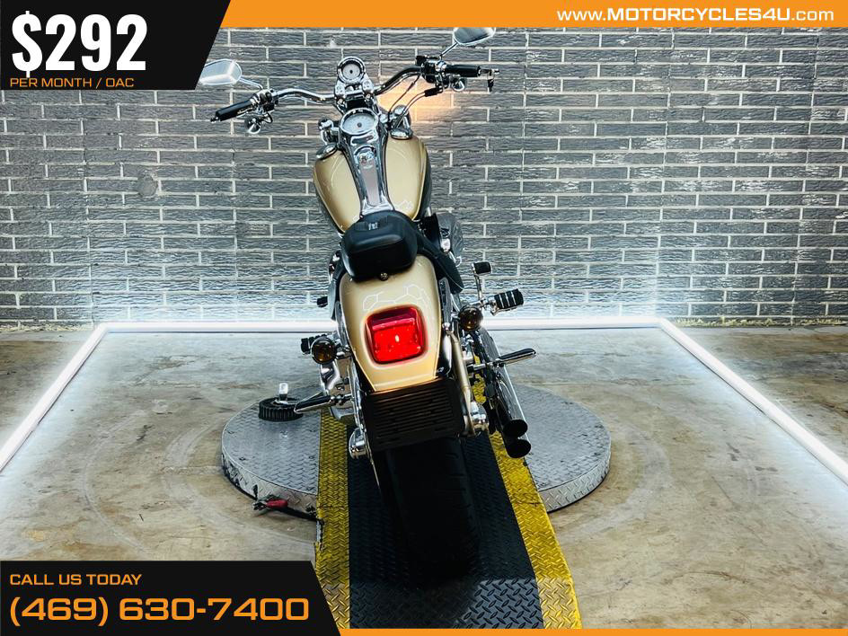 Screamin' Eagle® Softail® Deuce