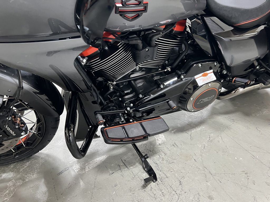CVO® Road Glide®