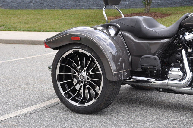 Road Glide® 3