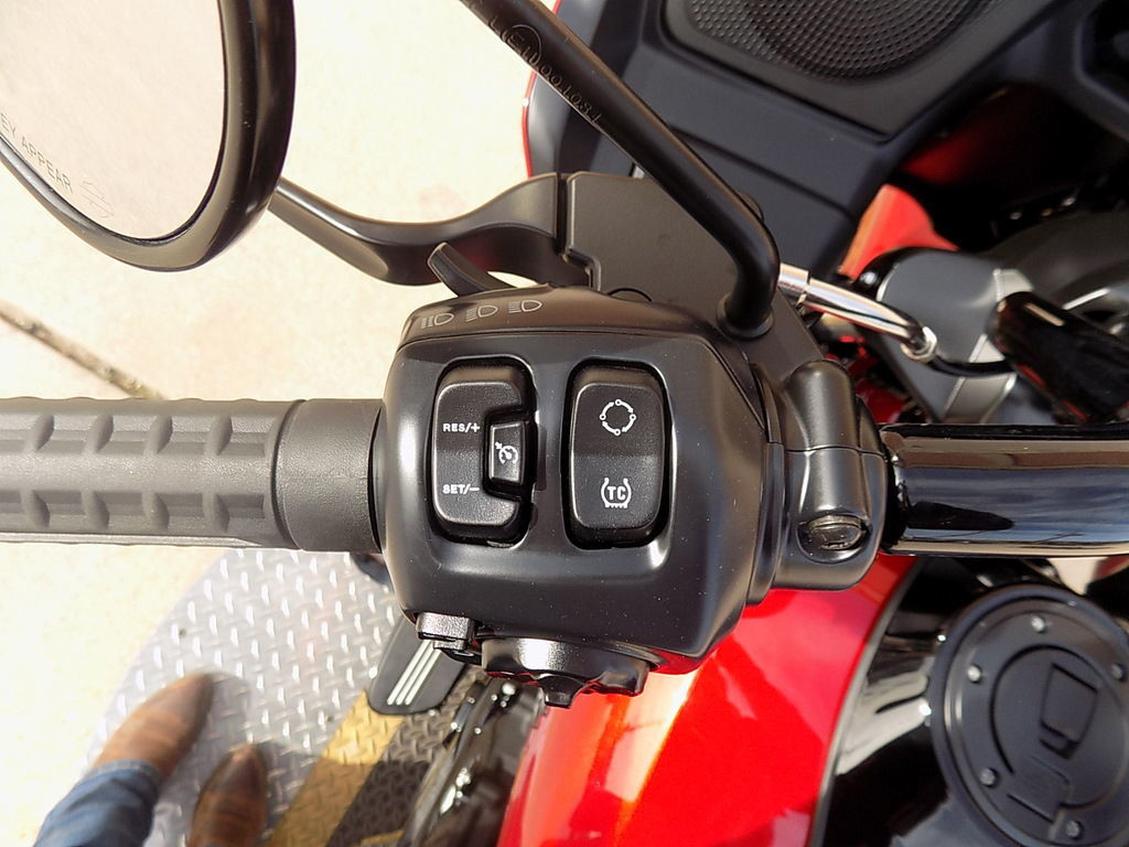 Road Glide®