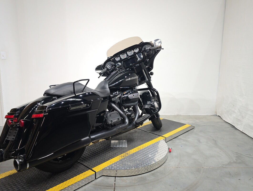 Street Glide® Special