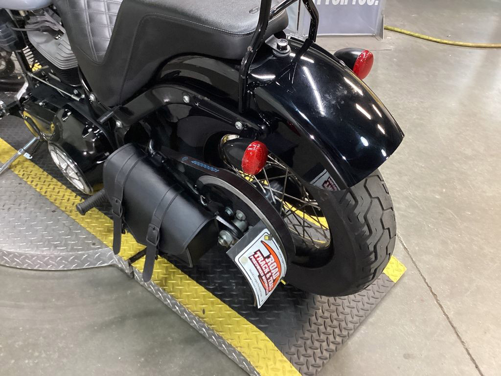 Softail® Blackline®