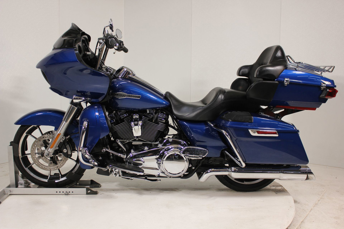 Road Glide®