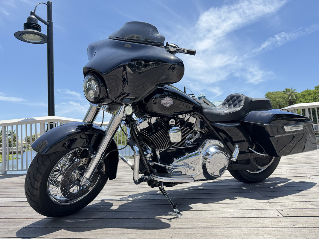 Street Glide®