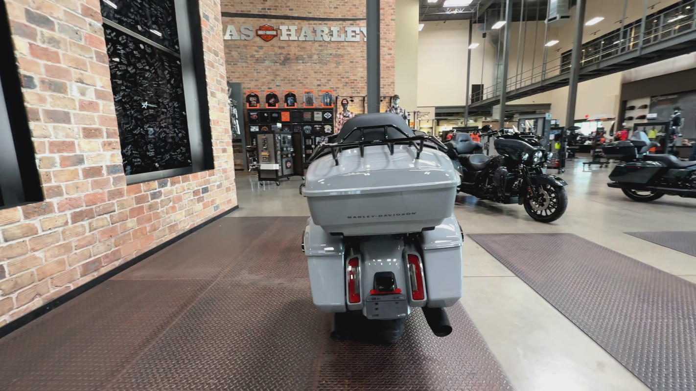 Street Glide® Ultra