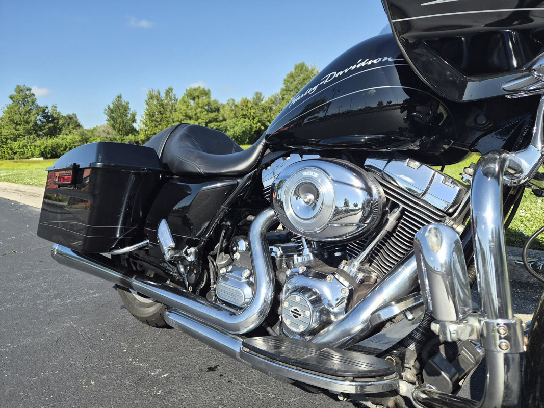 Road Glide® Custom