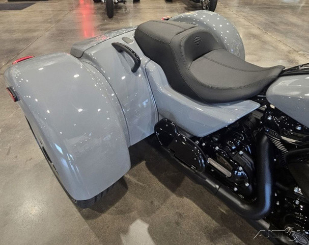 Road Glide® 3