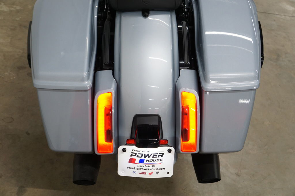 Road Glide®