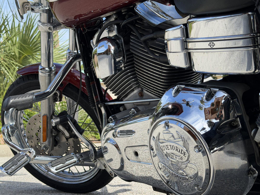 Dyna® Super Glide® Custom