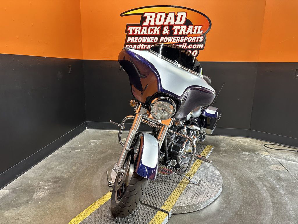 Street Glide®