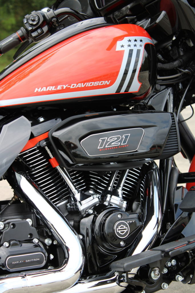 CVO® Street Glide®