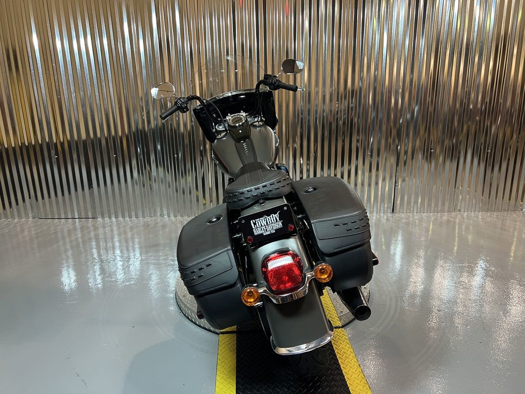 Softail® Heritage Classic 114