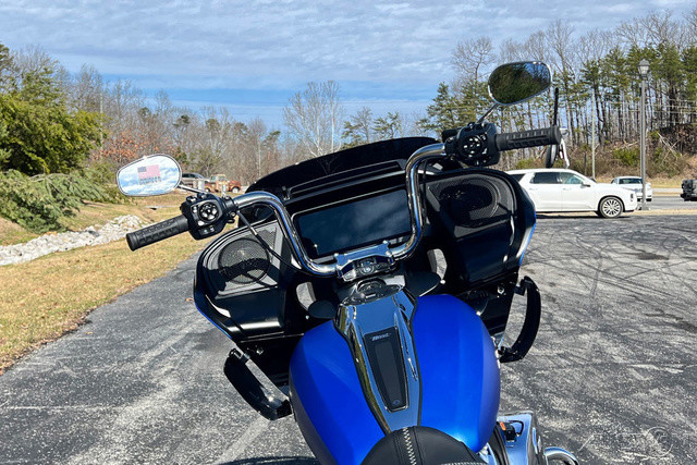 Road Glide®