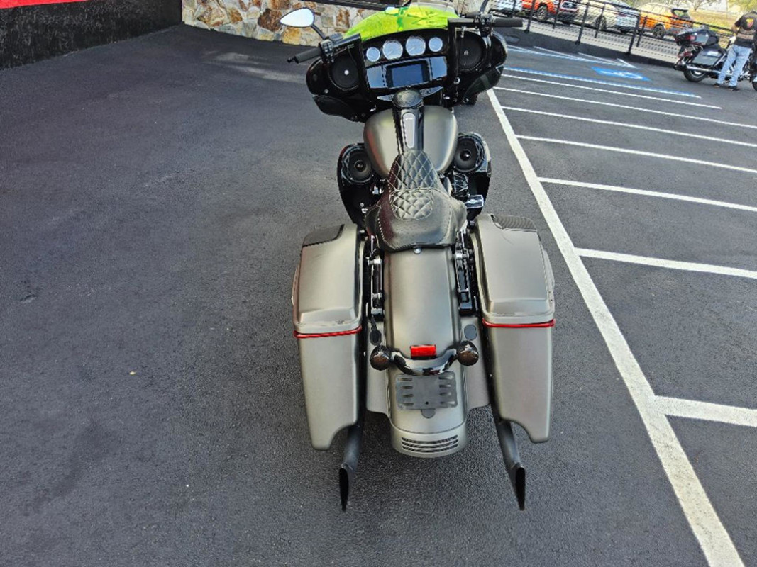 Street Glide® Special