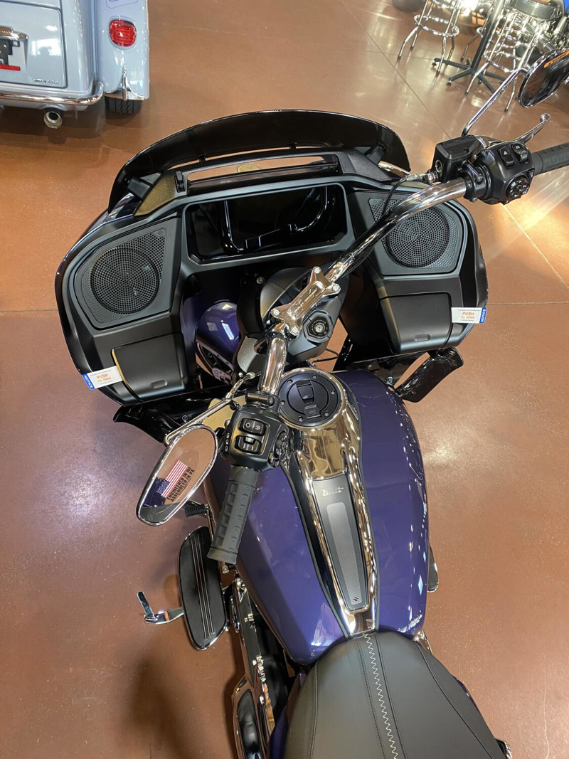 Road Glide®