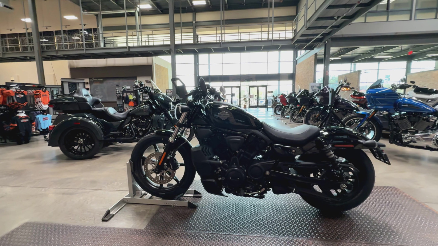 Nightster