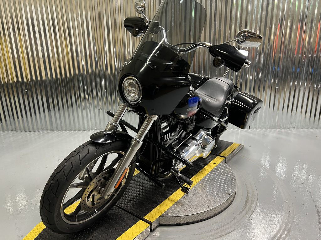 Softail® Low Rider®