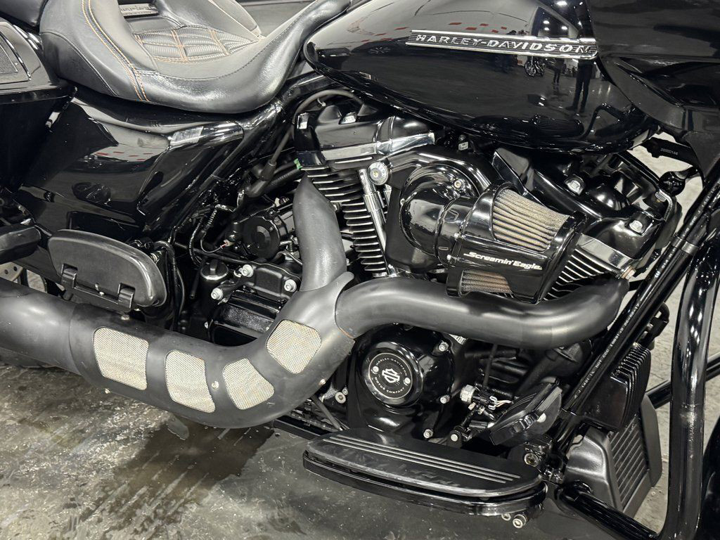 Road Glide® Special