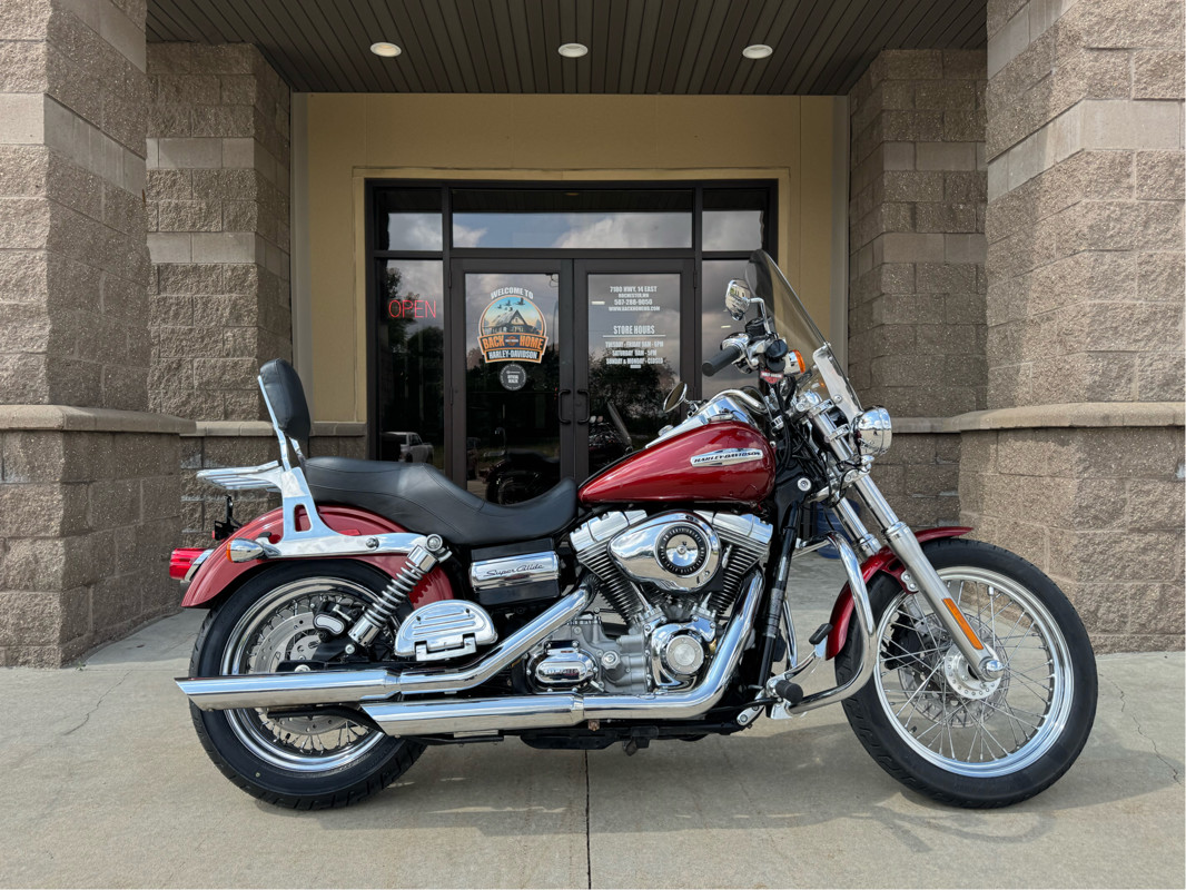 Dyna® Super Glide® Custom