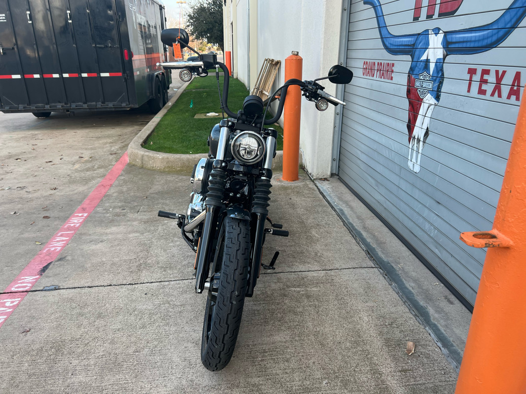 Street Bob®