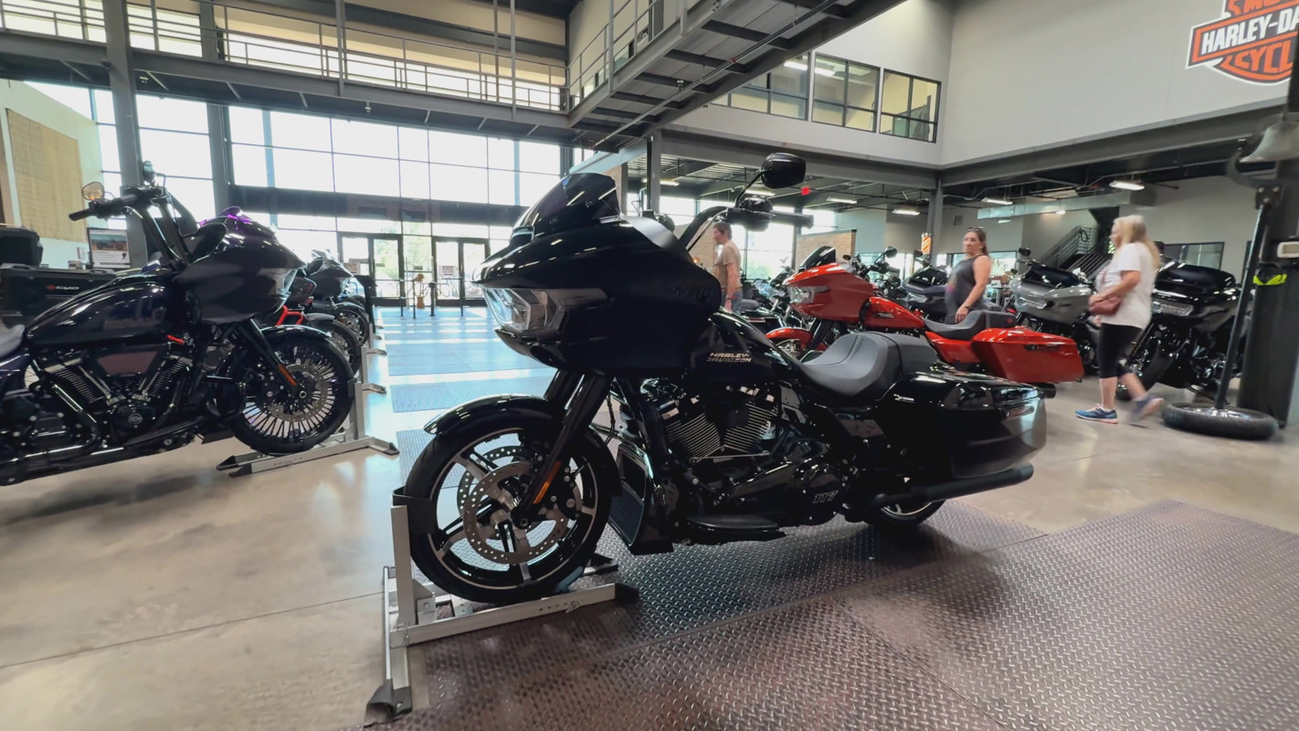 Road Glide®