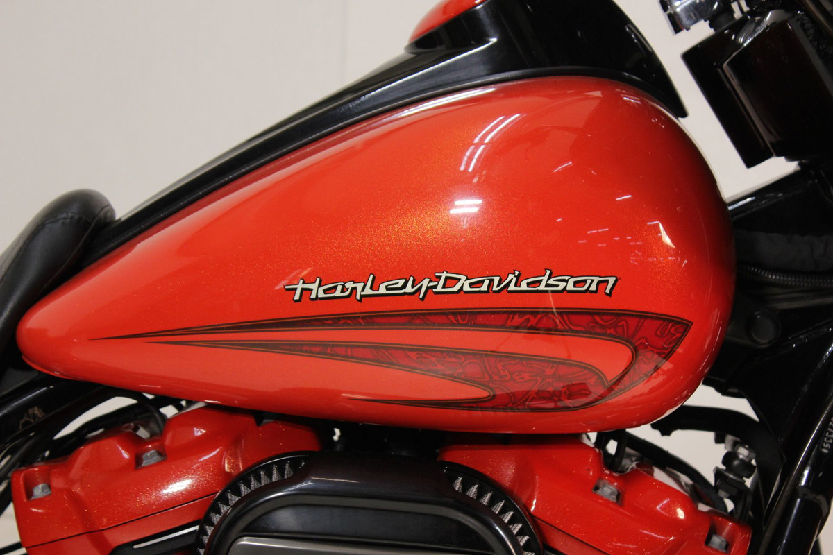 Street Glide® Special