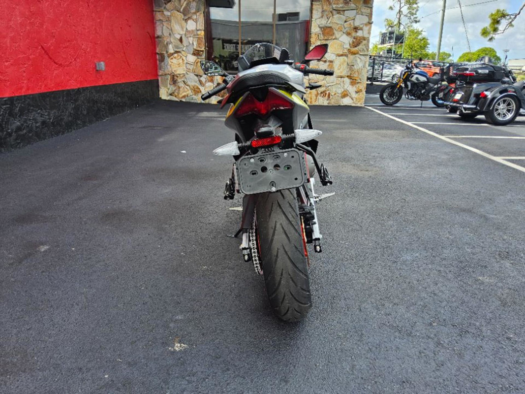 RS 457 Tuono