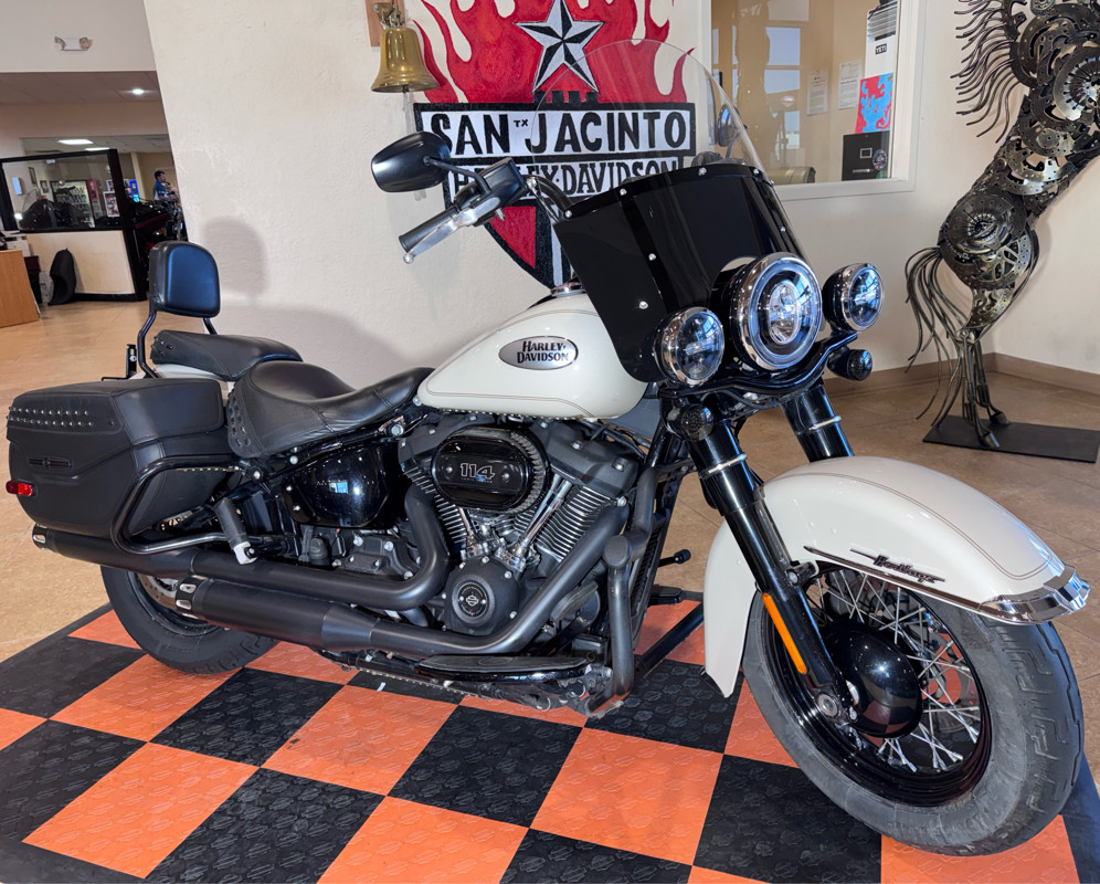 Heritage Classic 114