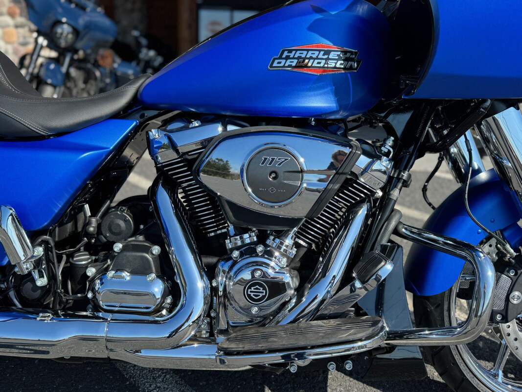 Road Glide®