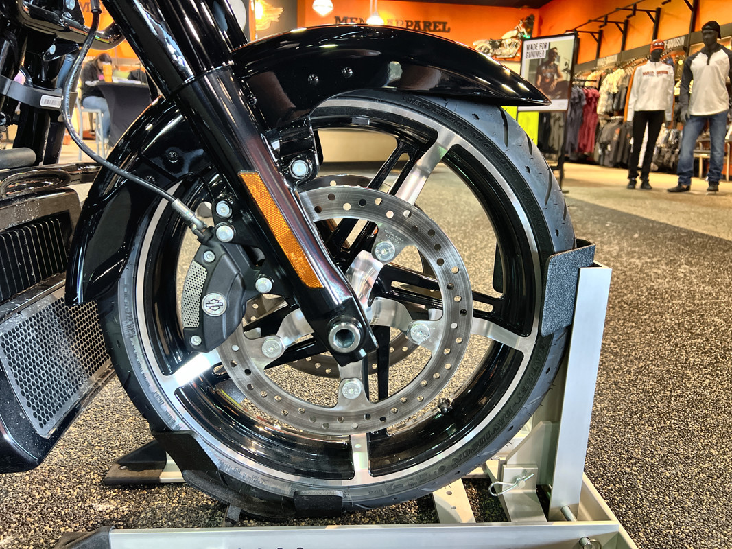 Road Glide®