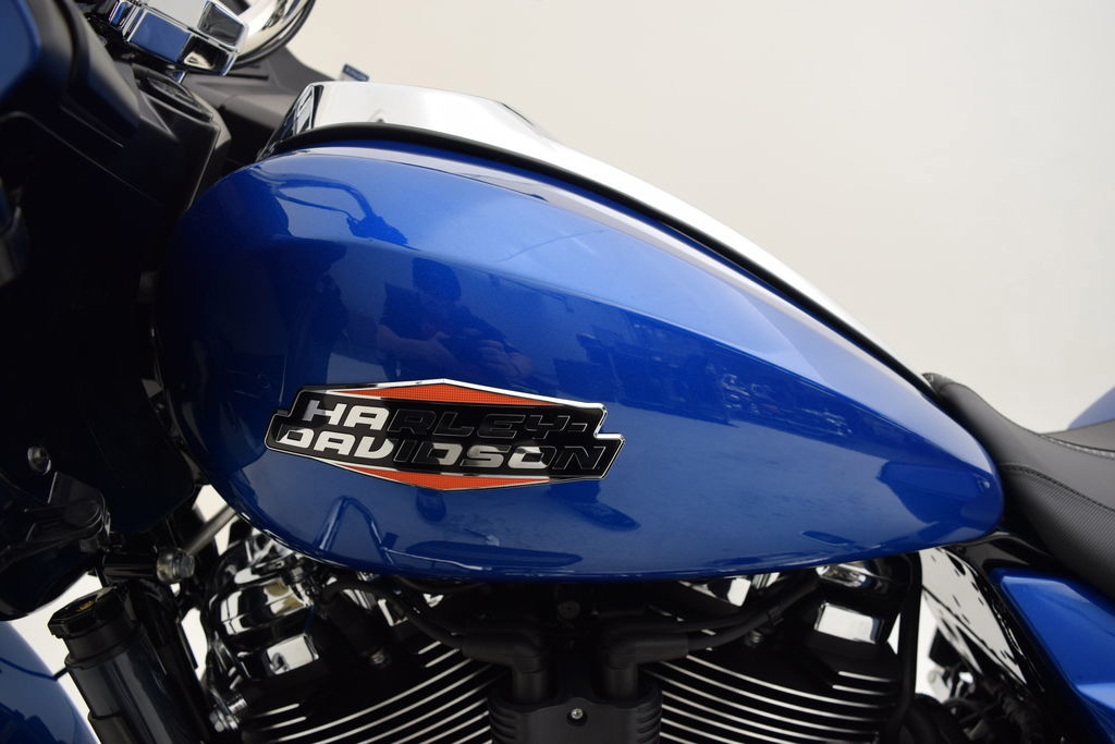 Road Glide®